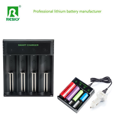 4 اسلات شارژر باتری هوشمند قابل شارژ برای 4.2 ولت 2A 18650 باتری لیتیوم یون Ni-MH Ni-CD