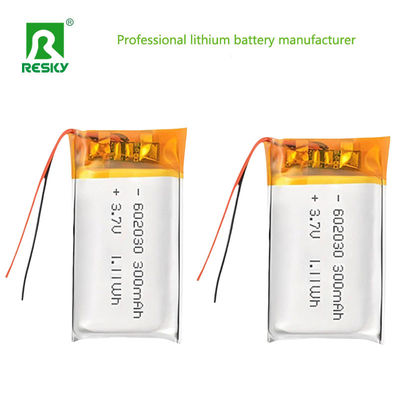 LP602030 3.7v 300mAh باتری پلیمر لیتیوم قابل شارژ ماندگار و طول عمر چرخه 500 چرخه
